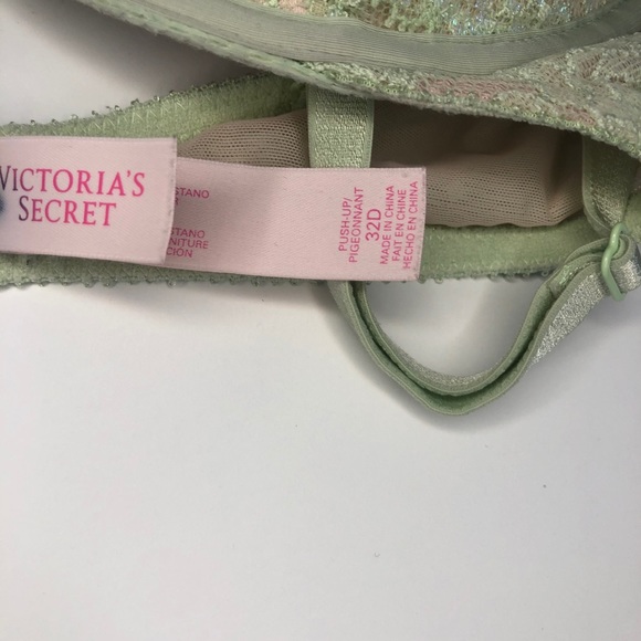 Victoria’s Secret 32D Bras | BUNDLE - Picture 3 of 10